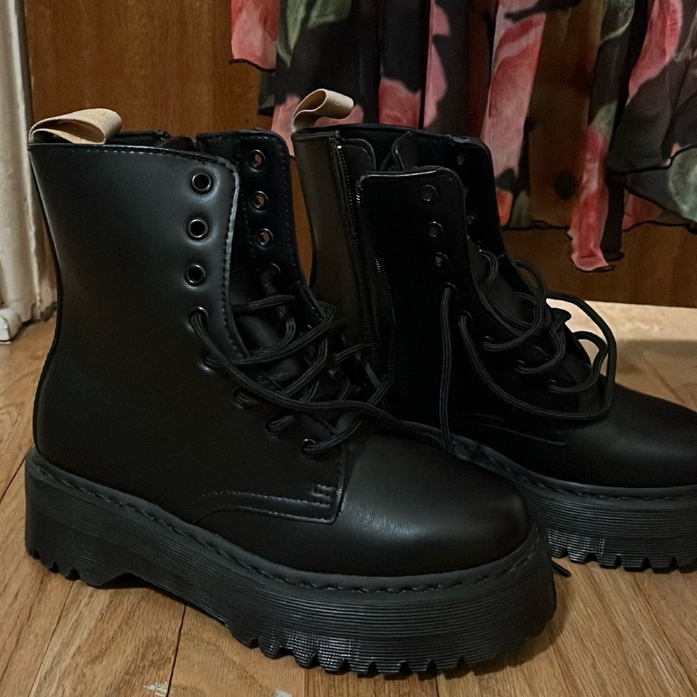 Dr. Martens Never Worn Black Combat Boots